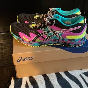 Womens Asics  Gel-Noosa TRI 12
